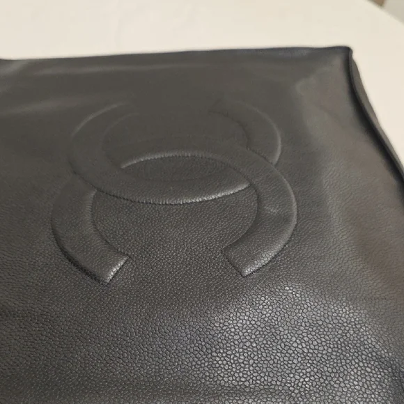 Chanel Black Caviar Leather Tote Bag (Entrupy COA INCLUDED) - Picture 6 of 17